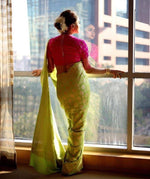 Thumbnail for NOZ2TOZ Jacquard Lichi Silk Green Saree With Unstitched Blouse Piece - Distacart