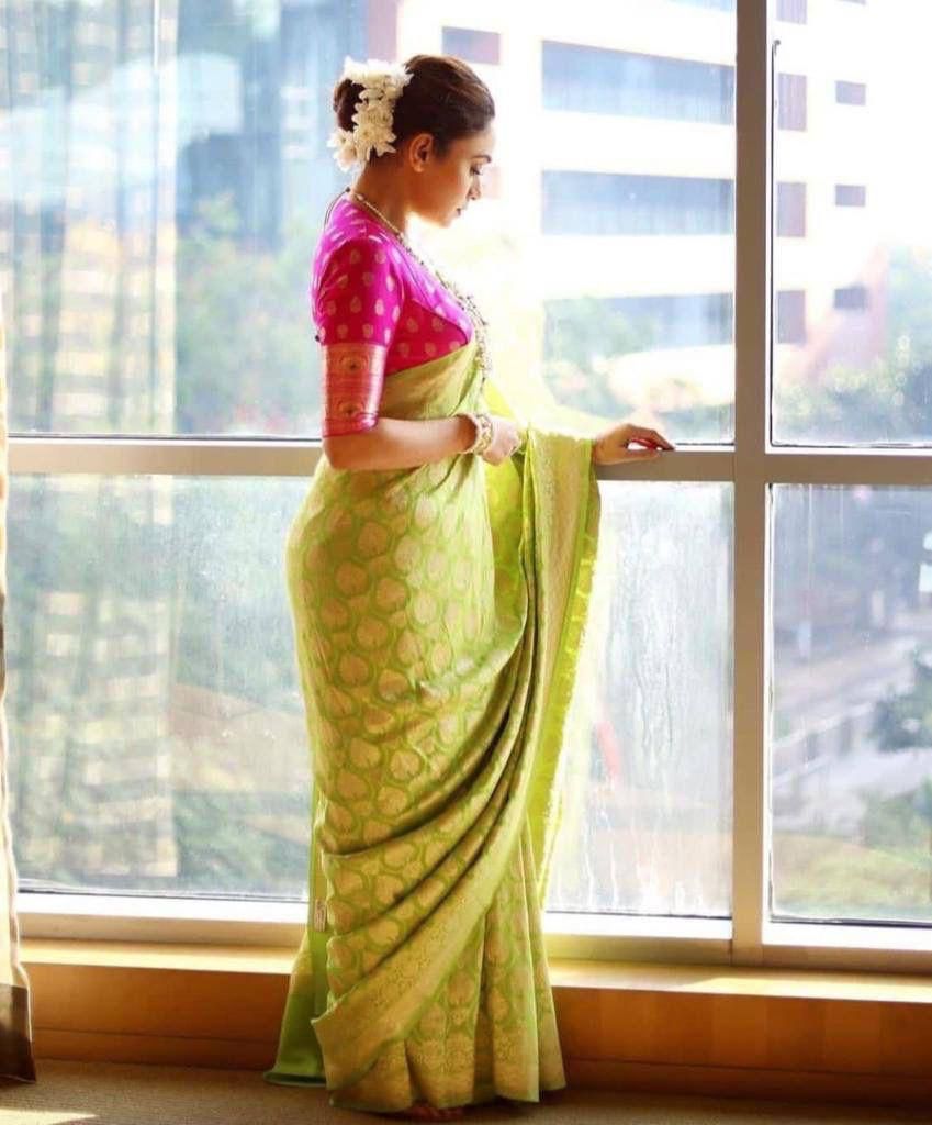NOZ2TOZ Jacquard Lichi Silk Green Saree With Unstitched Blouse Piece - Distacart