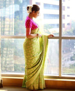 Thumbnail for NOZ2TOZ Jacquard Lichi Silk Green Saree With Unstitched Blouse Piece - Distacart