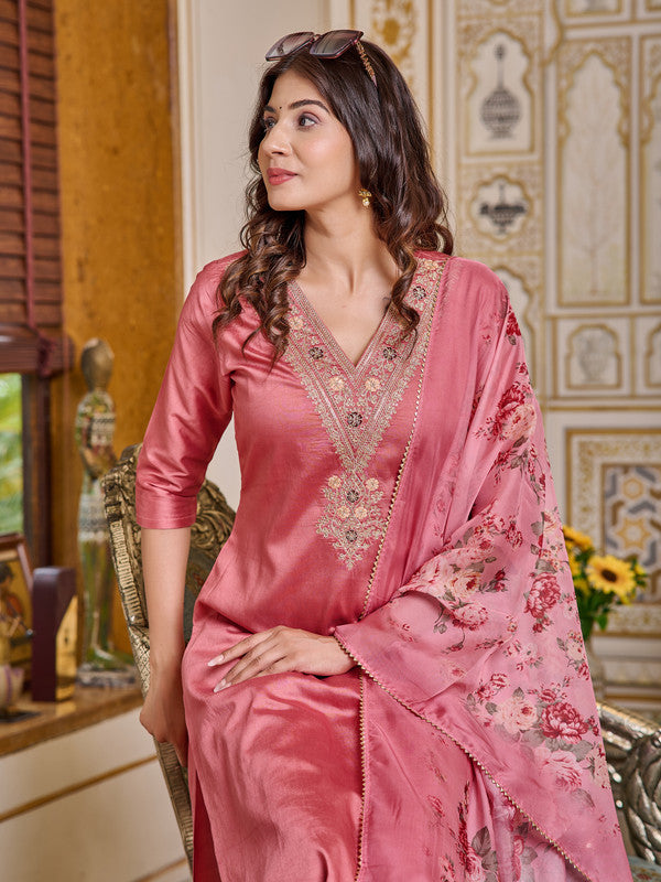 Malishka Women's Pink Chanderi Embroidery Kurta Set With Dupatta