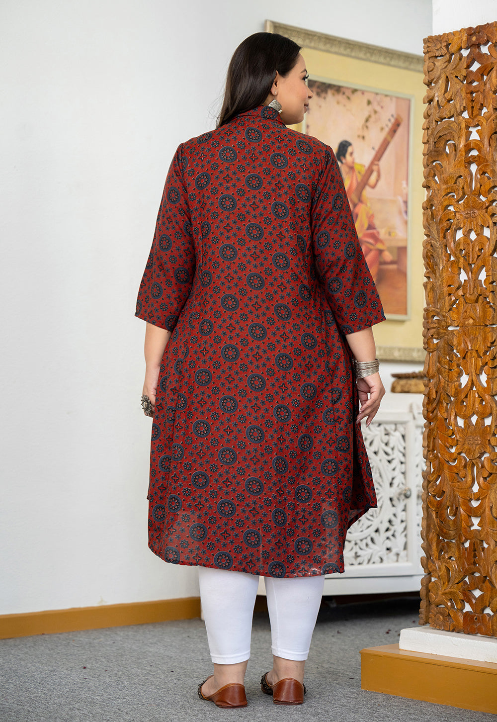 Kaajh Women's Maroon Ajrakh Printed Viscose Rayon Plus Size Kurta