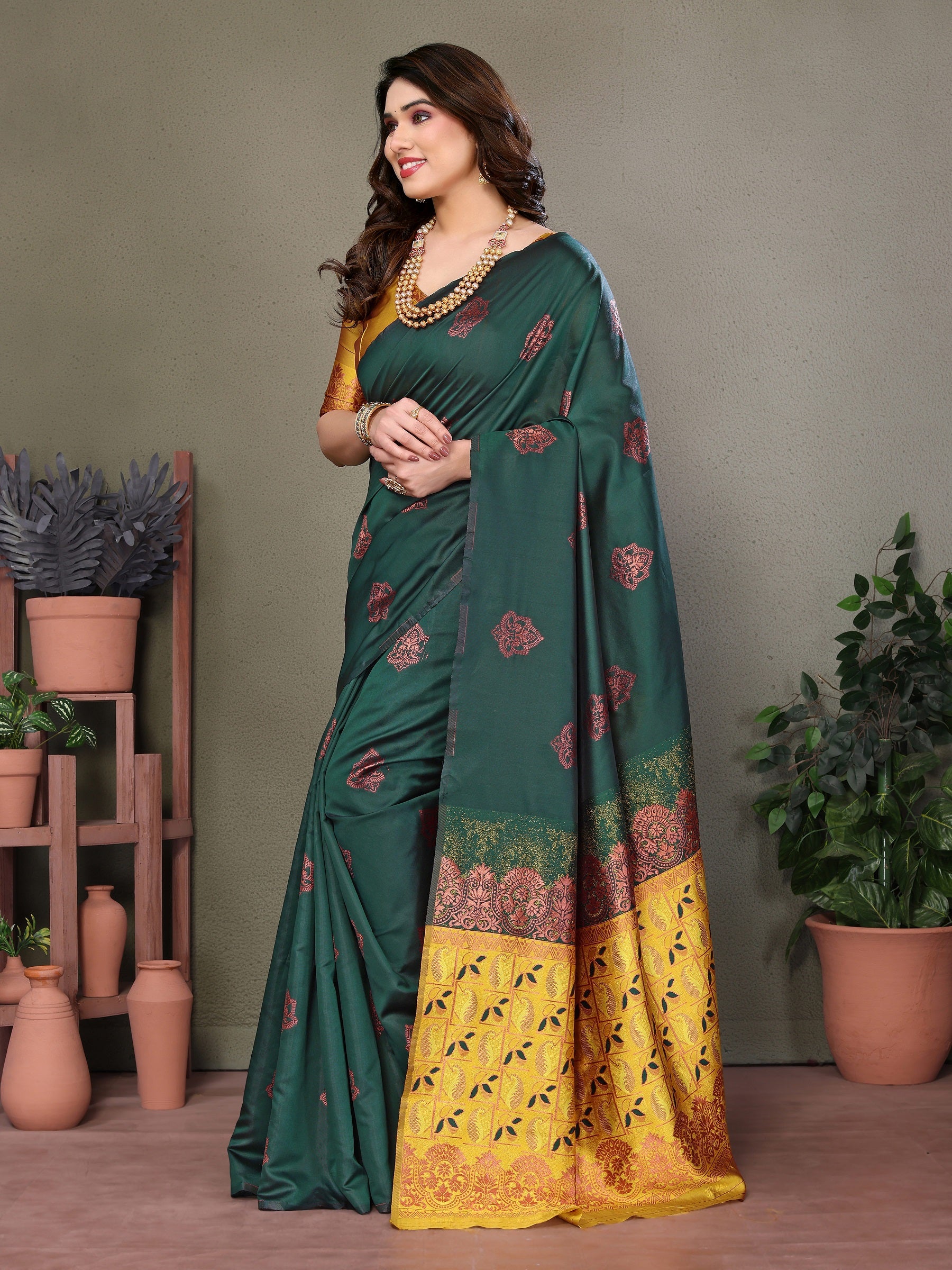Vedant Vastram Soft Litchi Silk Kanjeevaram Saree - Green - Distacart
