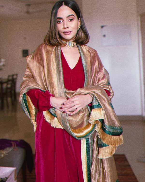 trueBrowns Pink Velvet Pleated Kurta - Distacart