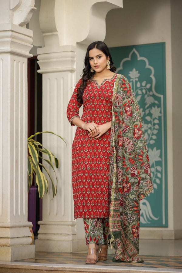 NOZ2TOZ Women's Floral Printed Knee Length Kurti And Pant Set With Printed Cotton Dupatta - Maroon - Distacart