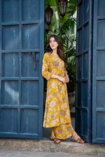 Thumbnail for NOZ2TOZ Women's Printed Knee Length V Neck Kurta And Pant Set - Yellow - Distacart