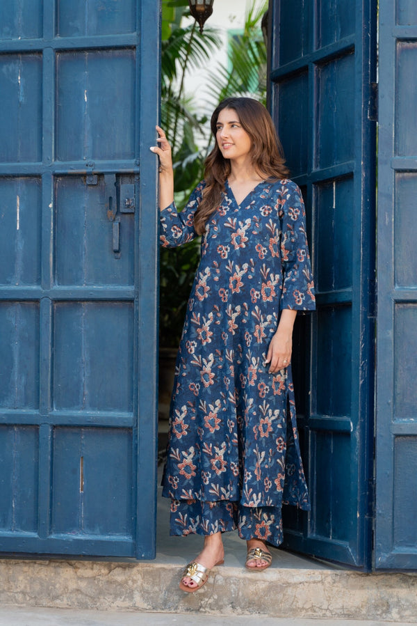 NOZ2TOZ Floral Printed V Neck Rayon Kurta And Pant Set For Women - Blue - Distacart