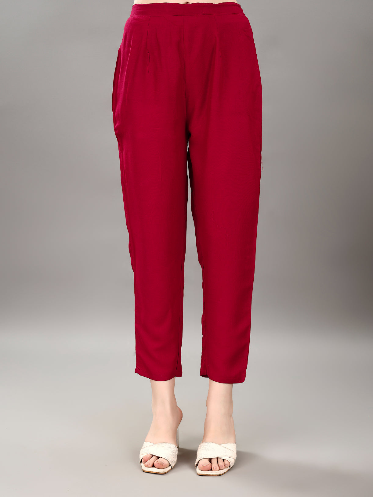 NOZ2TOZ Women's V Neck Knee Length 3/4 Sleeves Solid Rayon Co-Ords Set - Rani