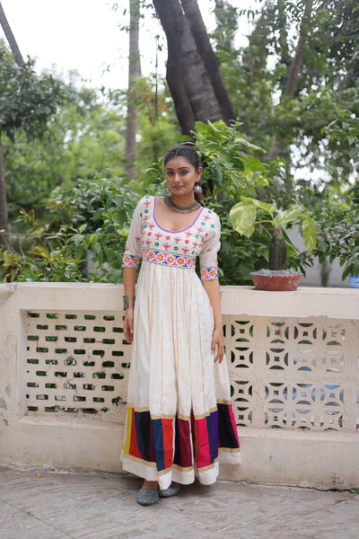 Prazu Fashion Off White Roman Multicolour Thread Work & Gota Lace Gown For Navratri