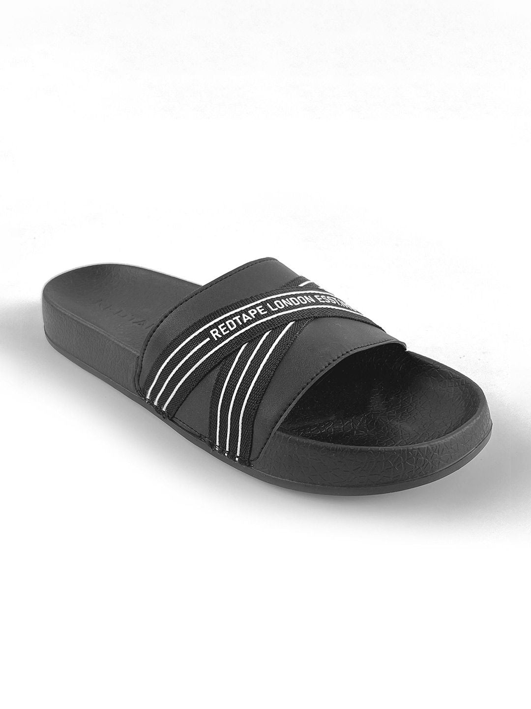Red Tape Men Printed Sliders