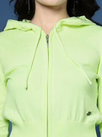 Thumbnail for close up (43)