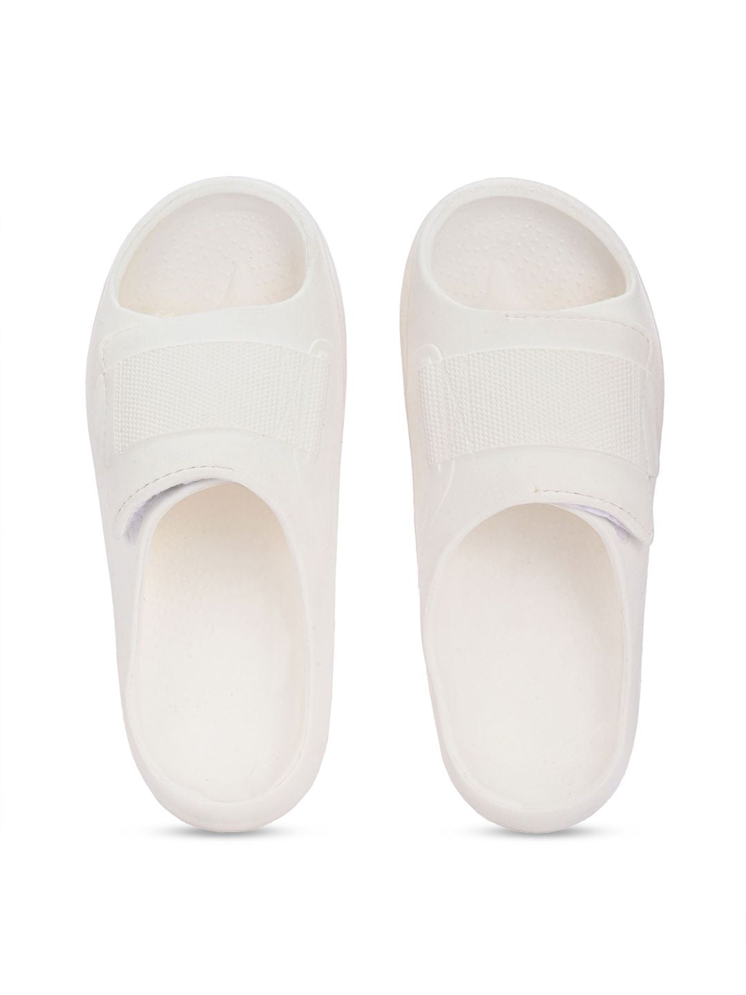 Roadster The Lifestyle Co. Men Croslite Sliders