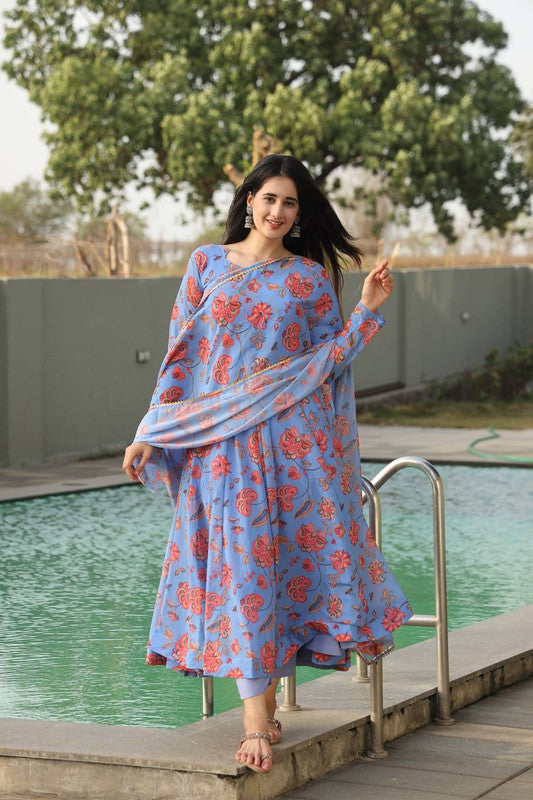 Lyush Women's Sky Blue Georgette Digital Print Anarkali Kurta Pant With Dupatta
