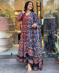 Thumbnail for Lyush Women's Embroidered Cotton Blend Kurti With Pant & Dupatta Set - Red