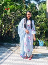 Thumbnail for Lyush Women's White Cotton Floral Printed Kurta Palazzo Set With Dupatta