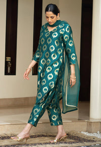 Thumbnail for Lyush Women's Green jacquard Silk Woven Straight Kurta Pant With Dupatta