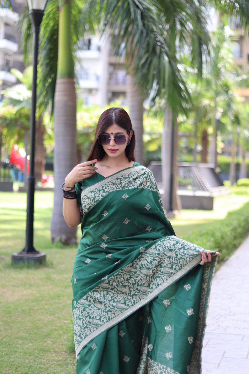 Aastha Fashion Green Woven Handloom Raw Silk Saree with Blouse - Distacart
