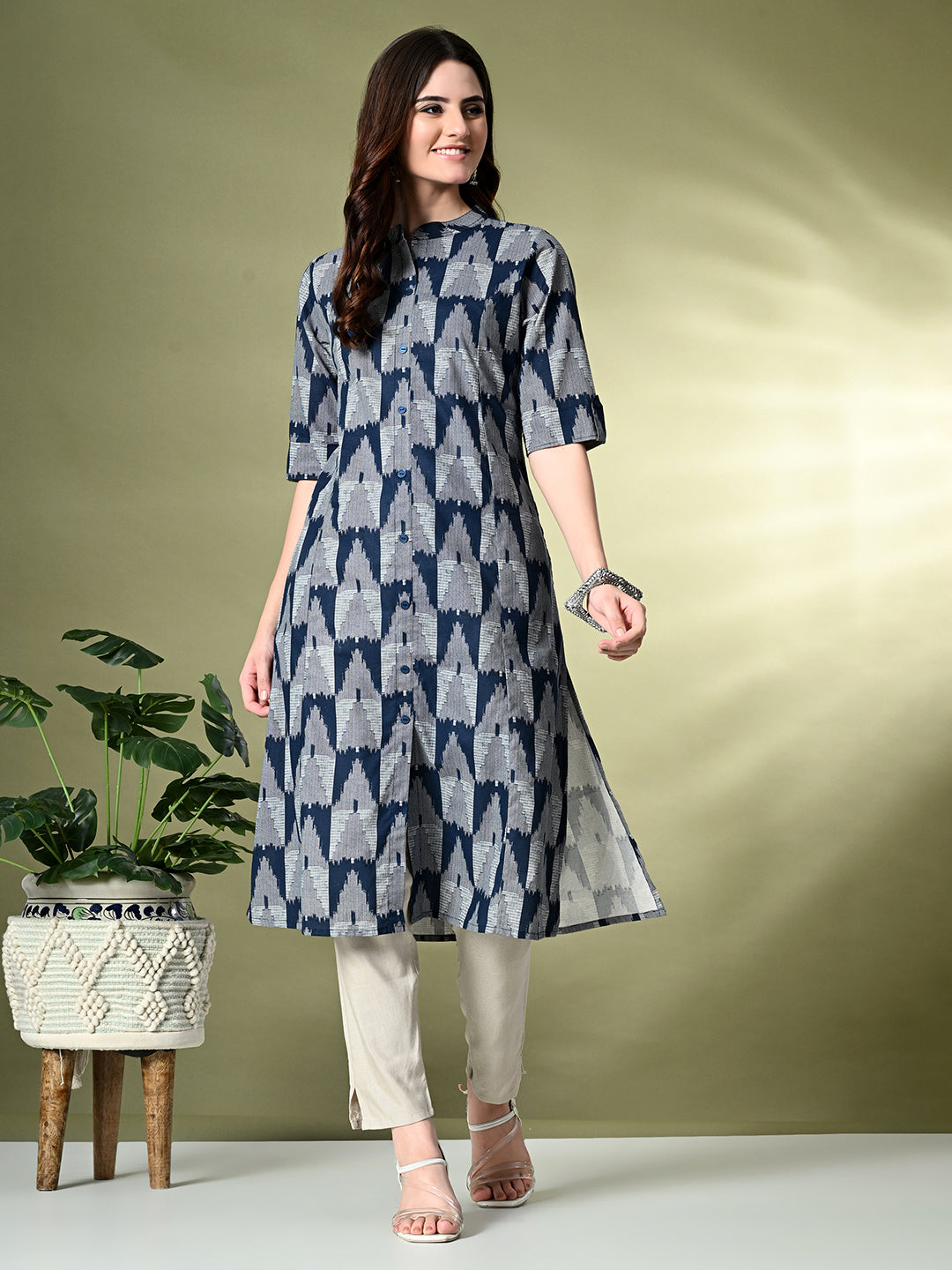 Myshka Women's Cotton Printed A-Line Kurta in Navy Blue Color