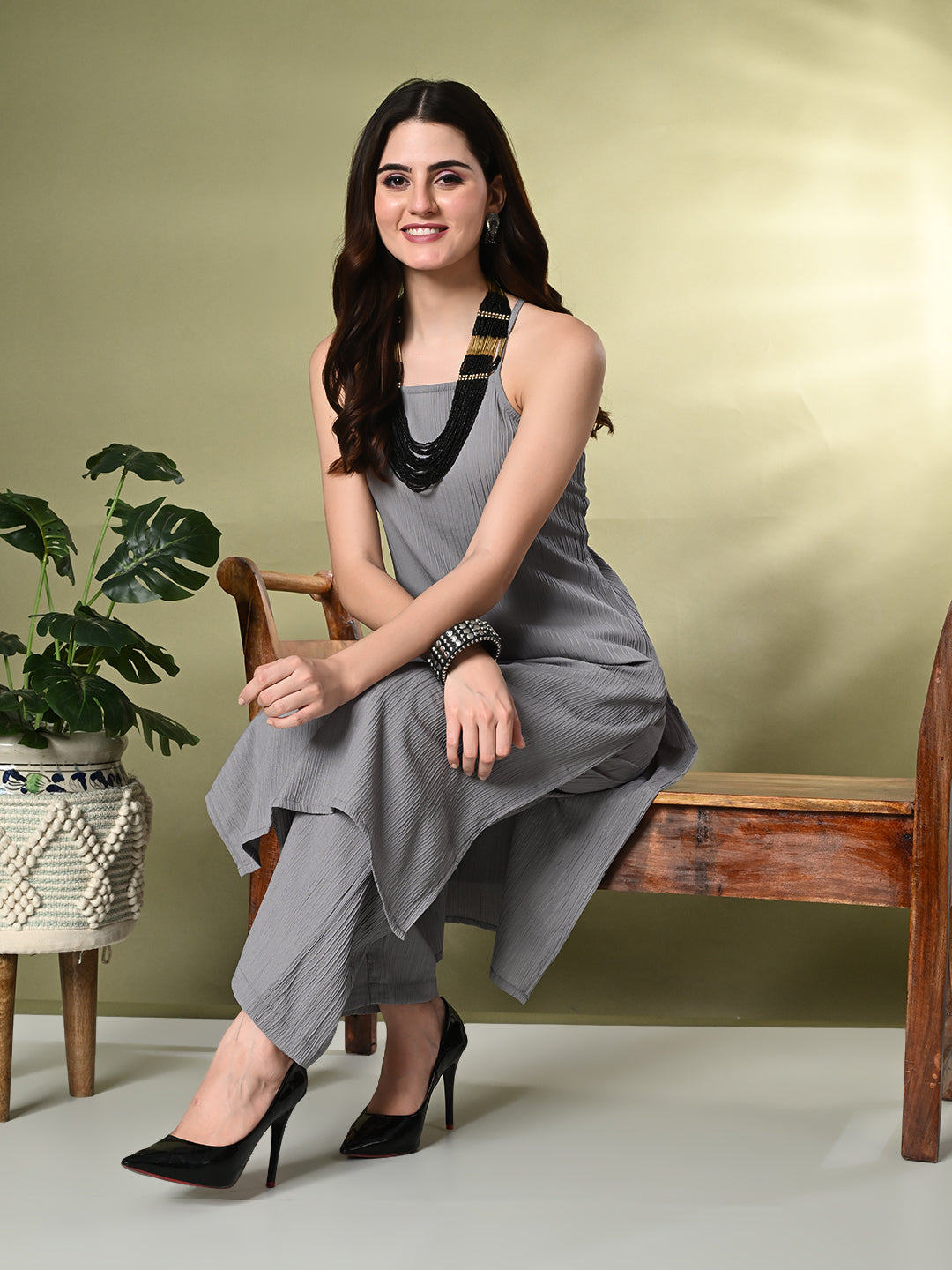 Myshka Women's Self Design Shoulder Straps Kurta & Palazzos Sets in Grey Color