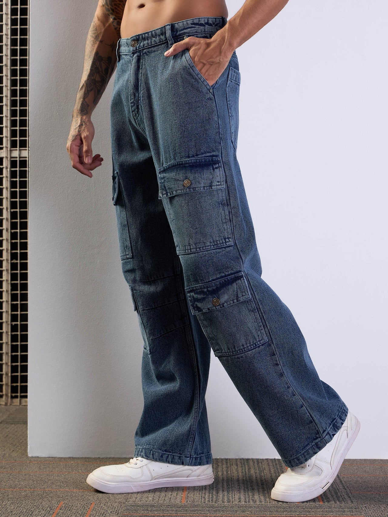 Lyush Men Blue Multi Pocket Baggy Jeans