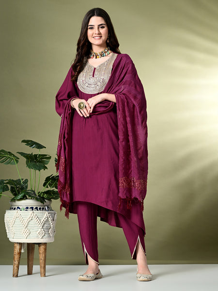 Myshka Women's Embroidered V-Neck Bell Sleeves Kurta & Dhoti Pants With Dupatta Sets in Magenta Color
