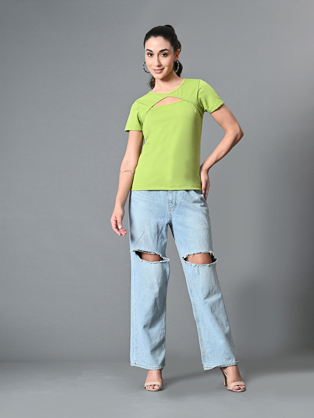 Myshka Women's Ribbed Round Neck Cut-out Short Sleeves Top in Green Color