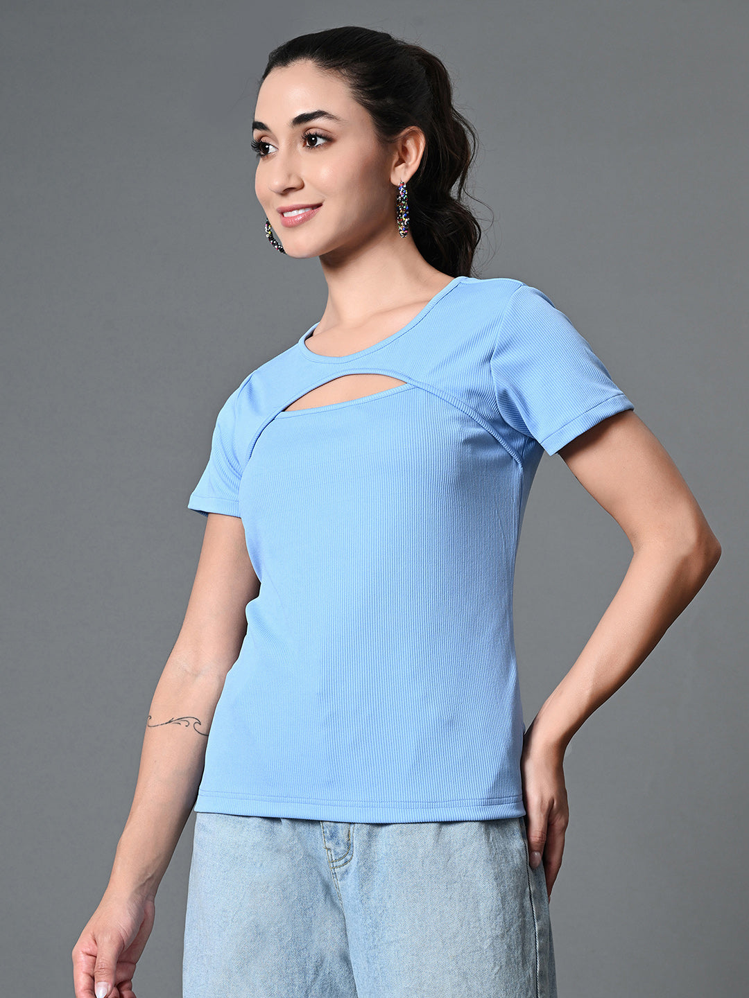 Myshka Women's Ribbed Round Neck Cut-out Short Sleeves Top in Blue Color