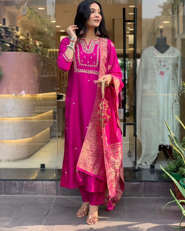 Lyush Women's Pink Viscose Chanderi Embroidery Straight Kurta Pant With Dupatta