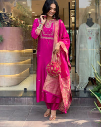 Thumbnail for Lyush Women's Pink Viscose Chanderi Embroidery Straight Kurta Pant With Dupatta