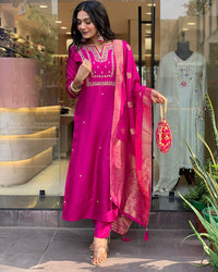 Thumbnail for Lyush Women's Pink Viscose Chanderi Embroidery Straight Kurta Pant With Dupatta