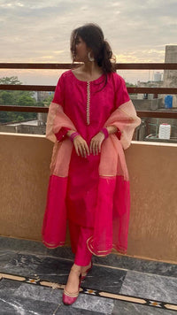 Thumbnail for Lyush Women's Pink Viscose Chanderi Embroidery Straight Kurta Pant With Dupatta