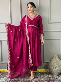 Thumbnail for Lyush Women's Purple CP VICHITRA Embroidery Straight Kurta Pant With Dupatta