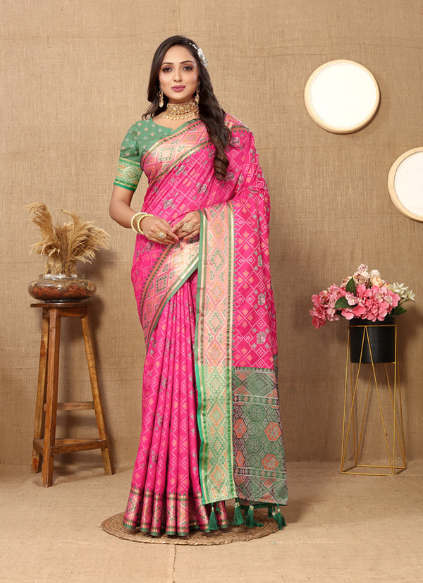 Lorenvalley Fashion Magenta Patola Silk Woven Design with Zari Meenakari Weaving motifs Pallu Saree - Distacart
