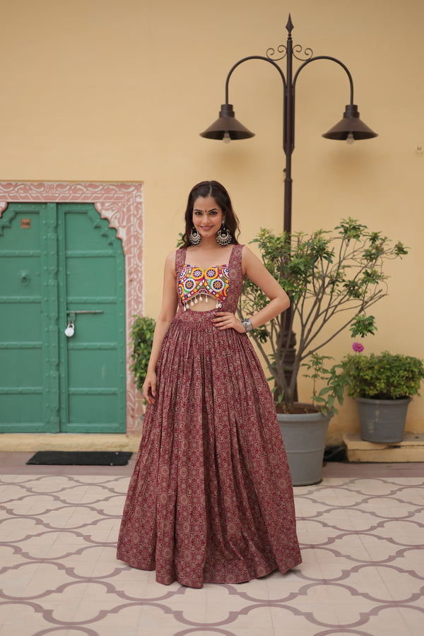 Lorenvalley Maroon Printed Cotton With Kutchi Gamthi Work and Kodi Lace Gown - Distacart