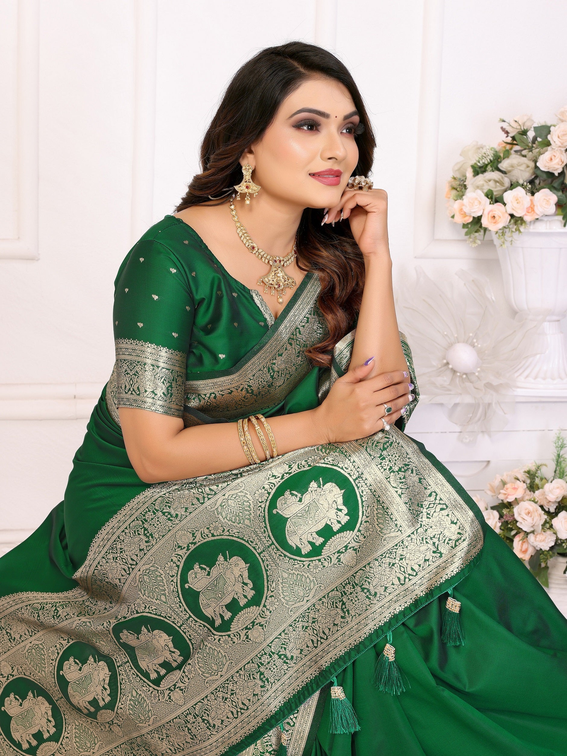 Vedant Vastram Soft Litchi Silk Banarasi Silk Saree - Green - Distacart