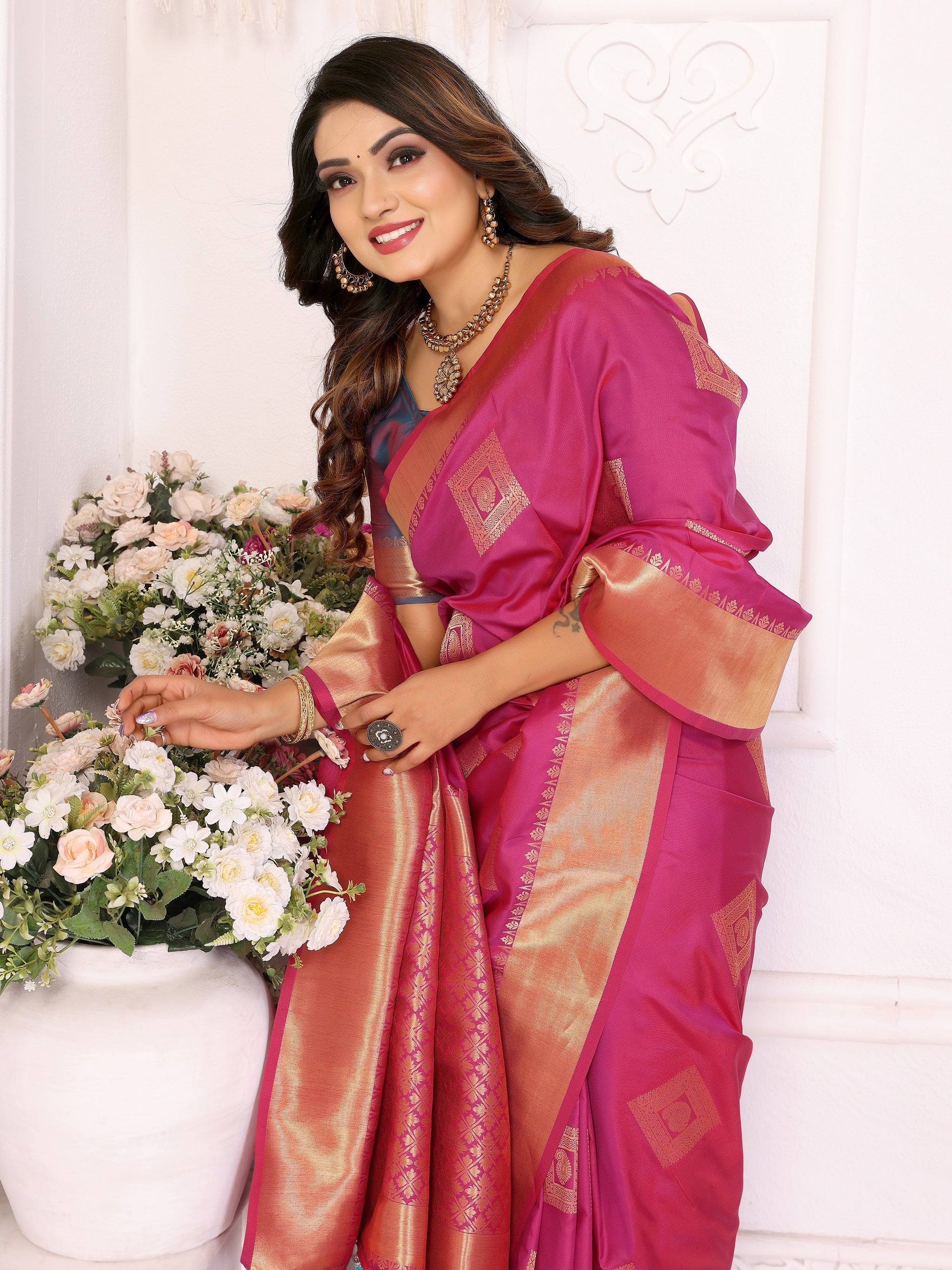 Vedant Vastram Soft Litchi Silk Banarasi Silk Saree - Pink - Distacart