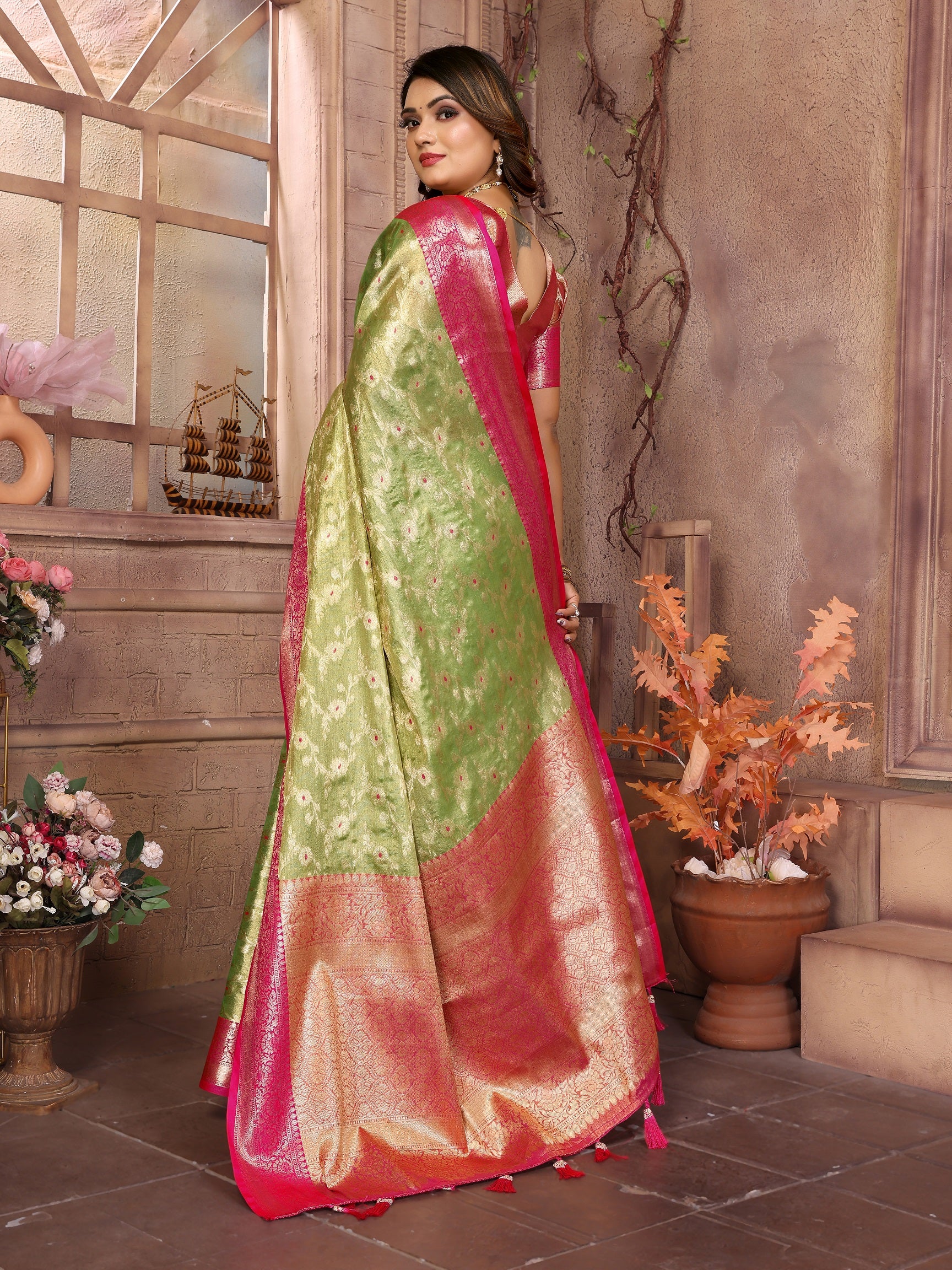 Vedant Vastram Tissue Silk Kanjeevaram Silk Saree - Parrot - Distacart
