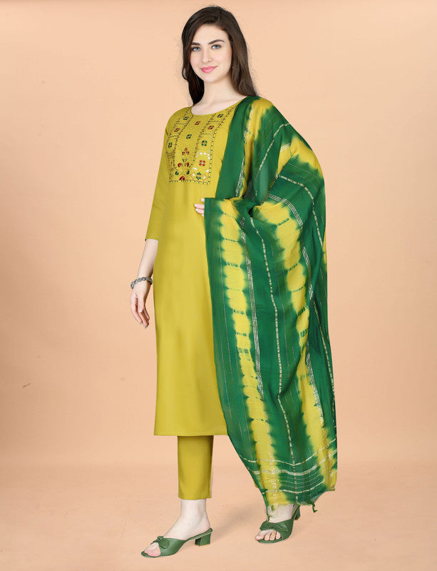 Malishka Women's Yellow Cotton Blend Embroidery Kurta Set With Dupatta