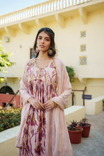 Thumbnail for Vaasva Women Nude-Pink Muslin Embroidered Kurta,Pant & Dupatta Set - Distacart