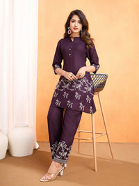 Thumbnail for Lyush Women Party Wear Embroidery Worked Kurta With Pant - Wine