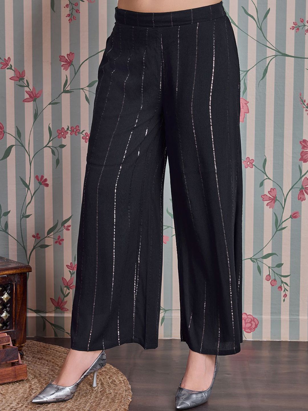 Ode by House of Pataudi Straight Kurta with Palazzos - Distacart