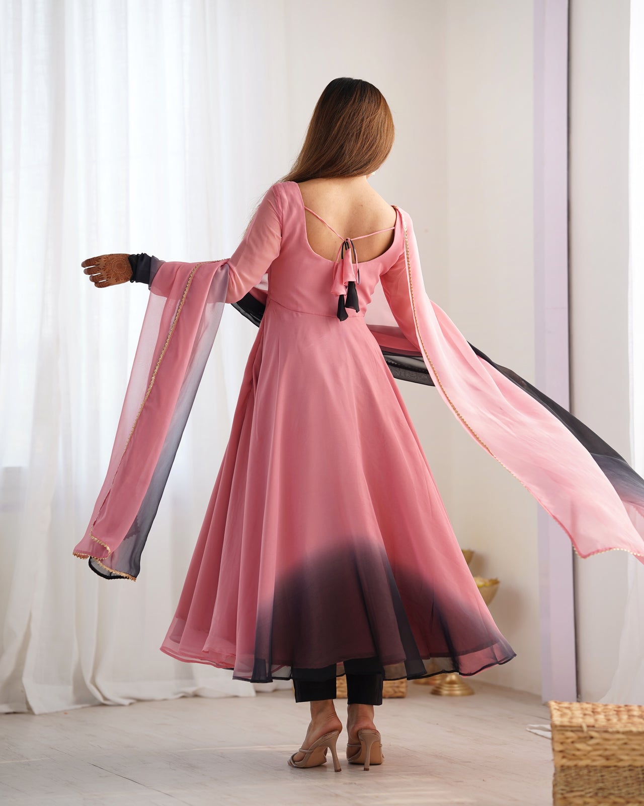 Lorenvalley Women Pure Soft Faux Georgette Colorful Padding Anarkali Kurta Pant With Dupatta Set - Onionpink