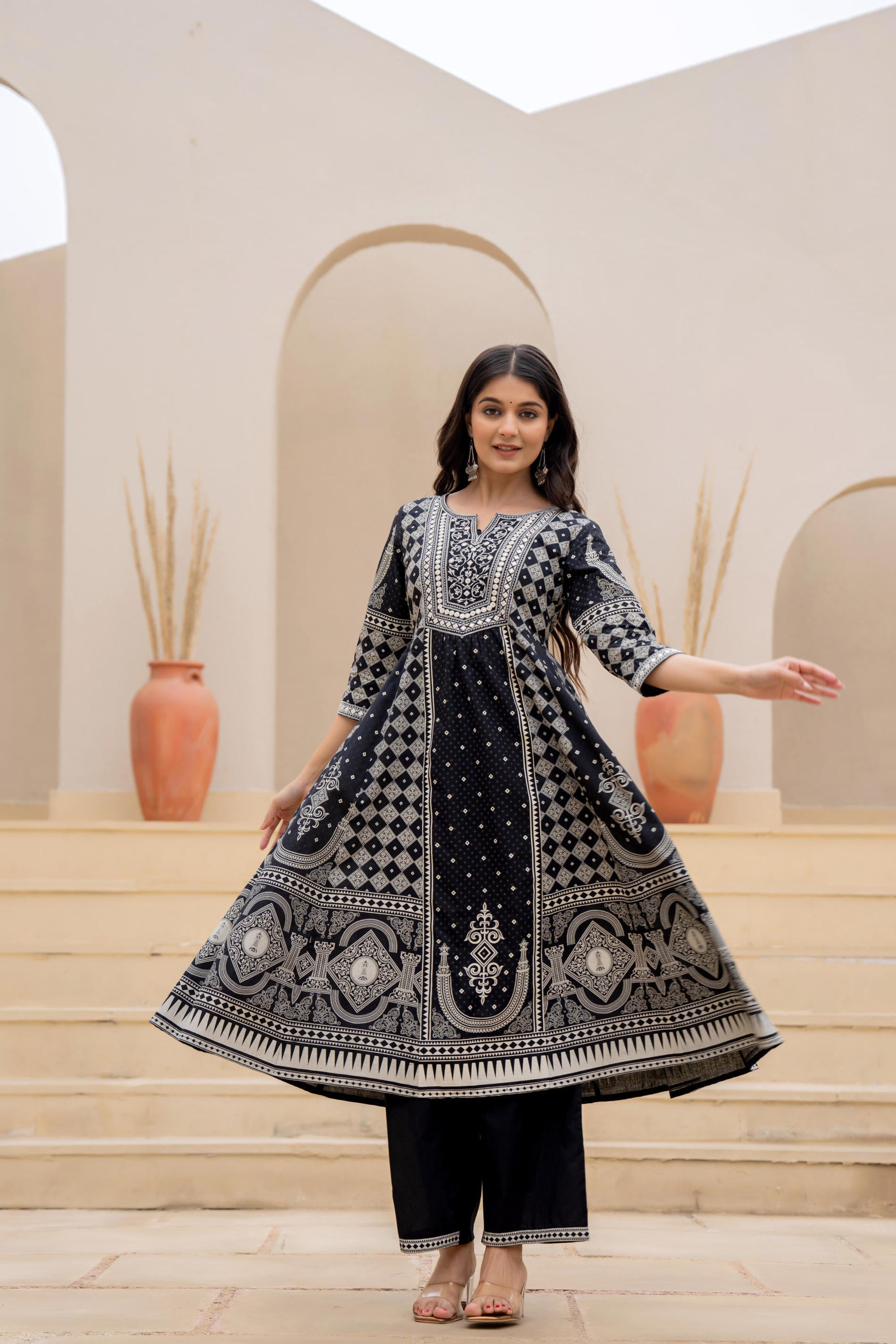 Juniper Black Ethnic Motif Printed Kurta Set With Thread & Mirror Work