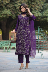 Thumbnail for Ahika Purple Silk Blend Ethnic Motifs Straight Suit Set