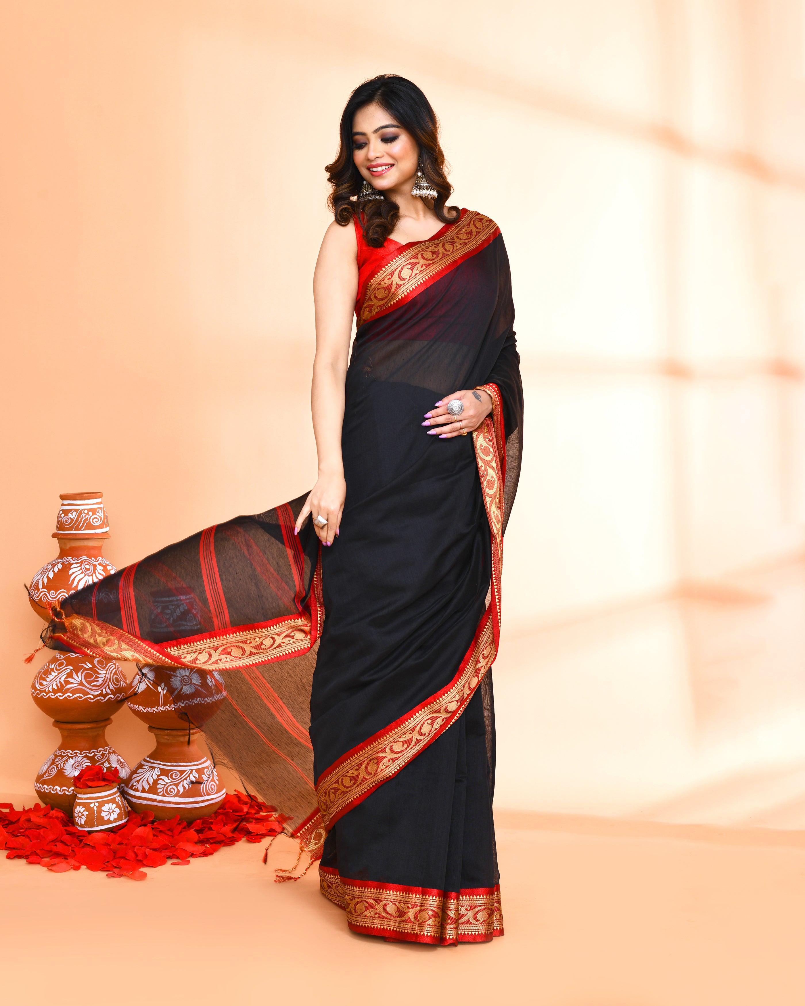 Piyari Fashion Women`s Cotton Silk Black Handloom Saree With Blouse