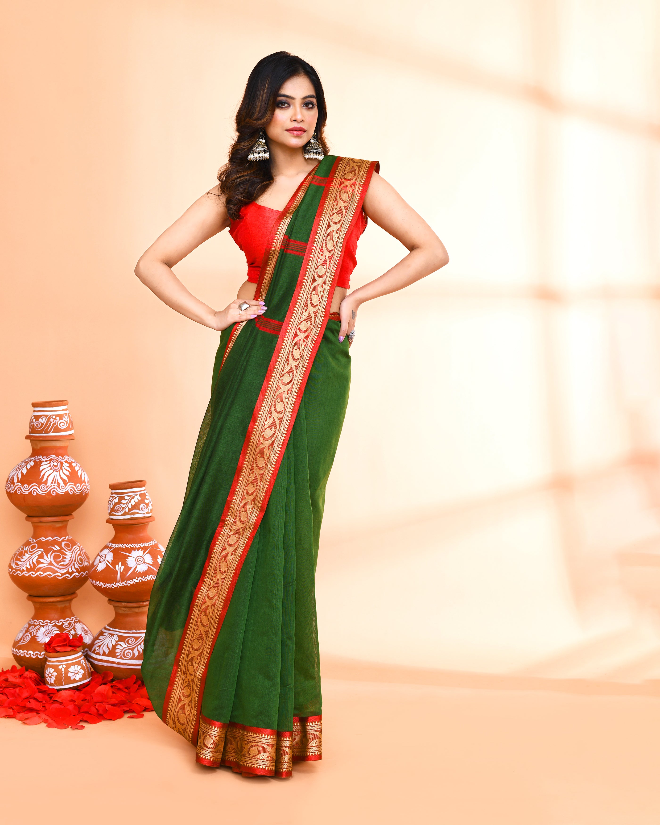 Piyari Fashion Women`s Cotton Silk Moss Green Handloom Saree With Blouse