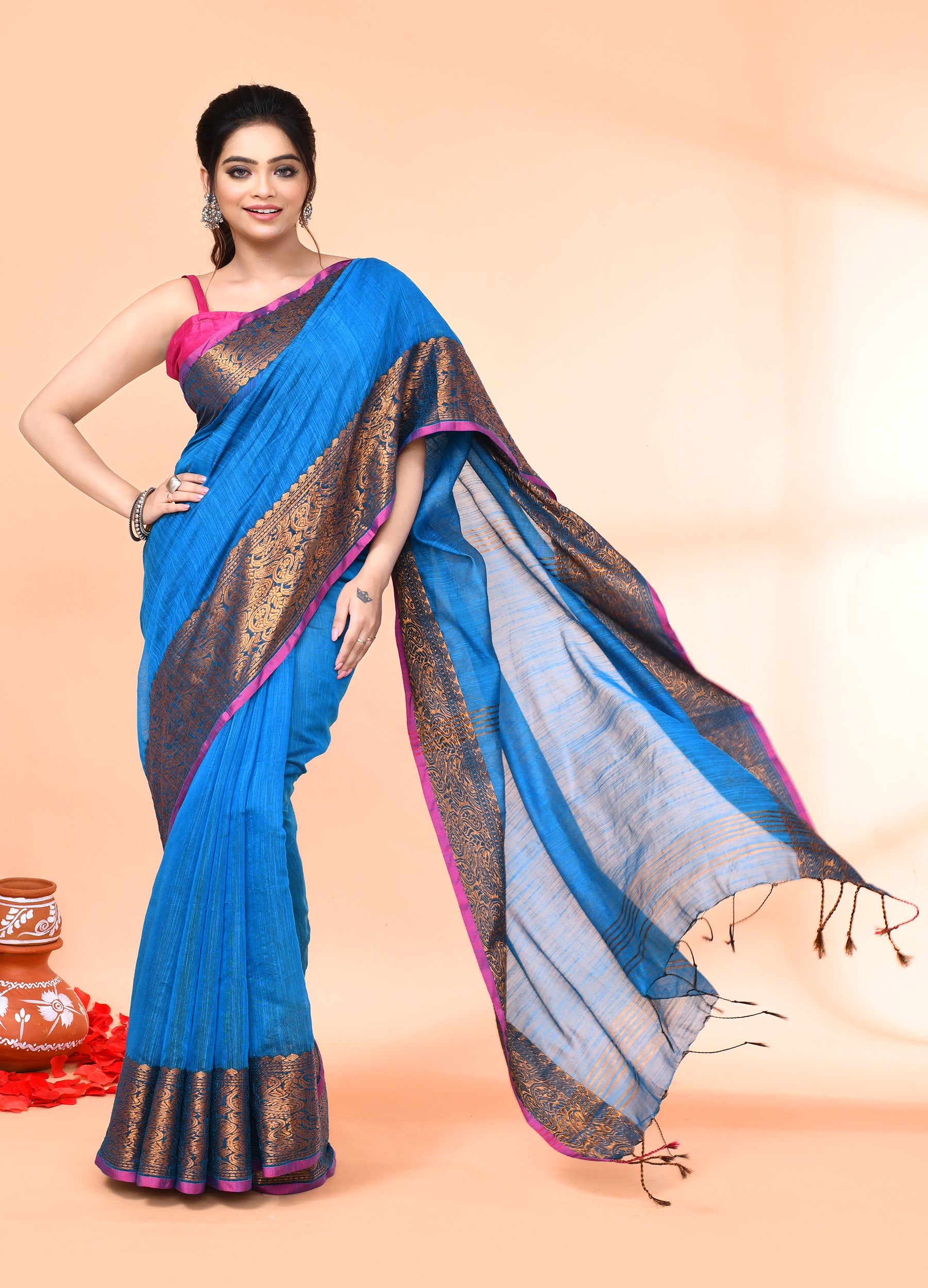 Piyari Fashion Women`s Cotton Blend Sky Blue Handloom Saree With Blouse