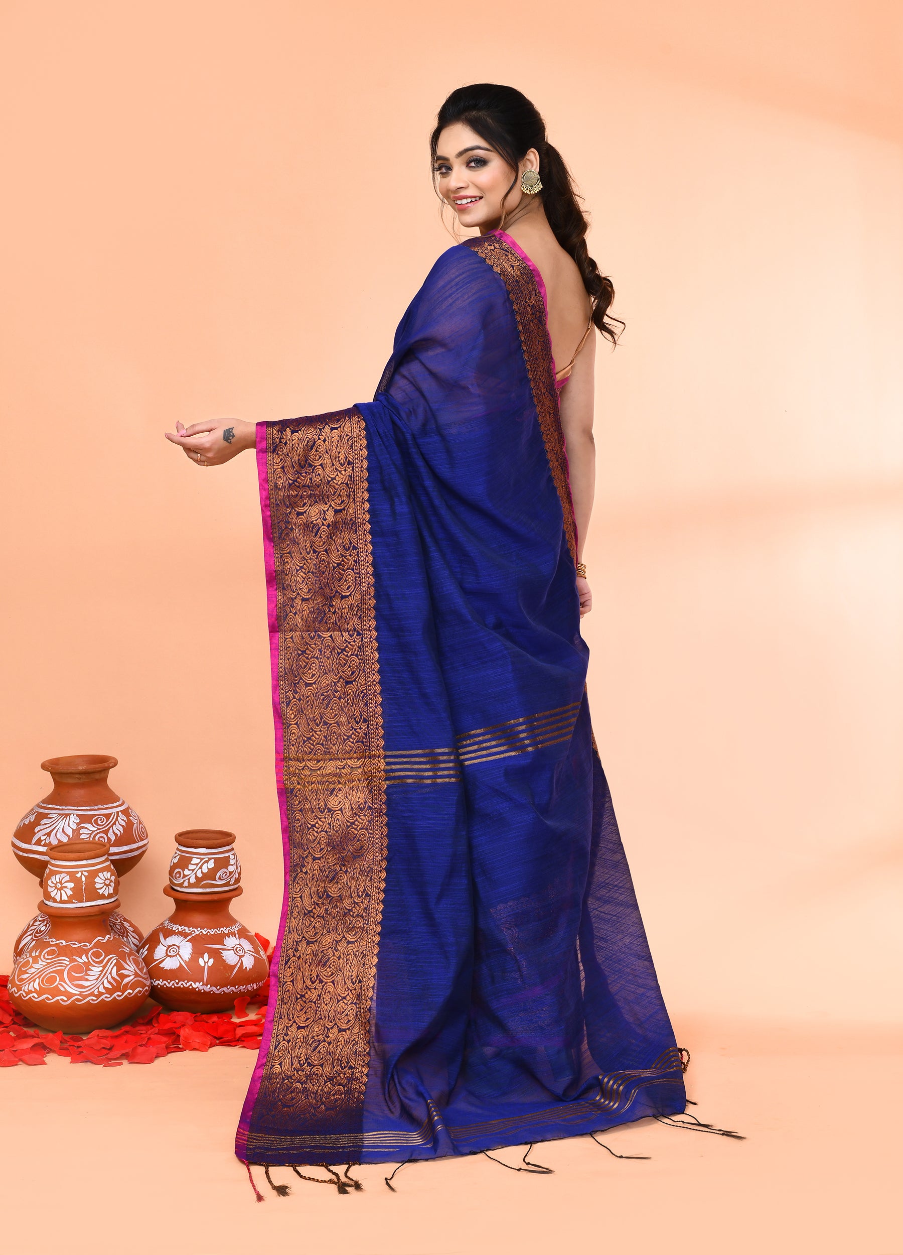 Piyari Fashion Women`s Cotton Blend Royel Blue Handloom Saree With Blouse