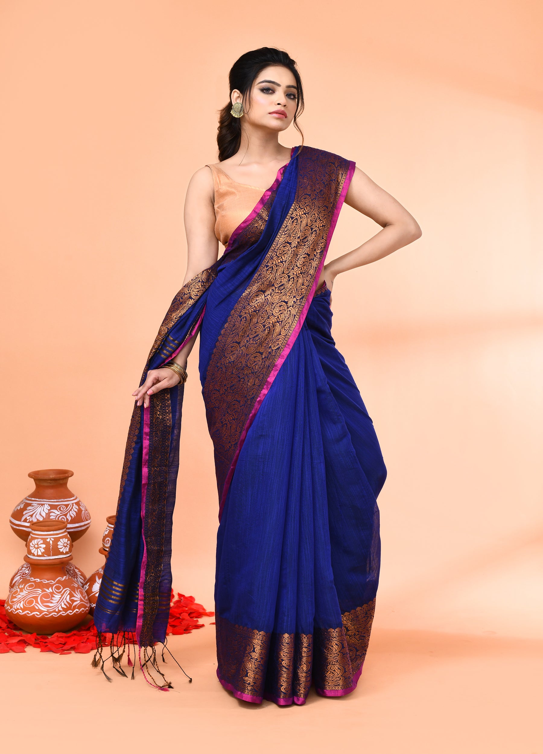 Piyari Fashion Women`s Cotton Blend Royel Blue Handloom Saree With Blouse