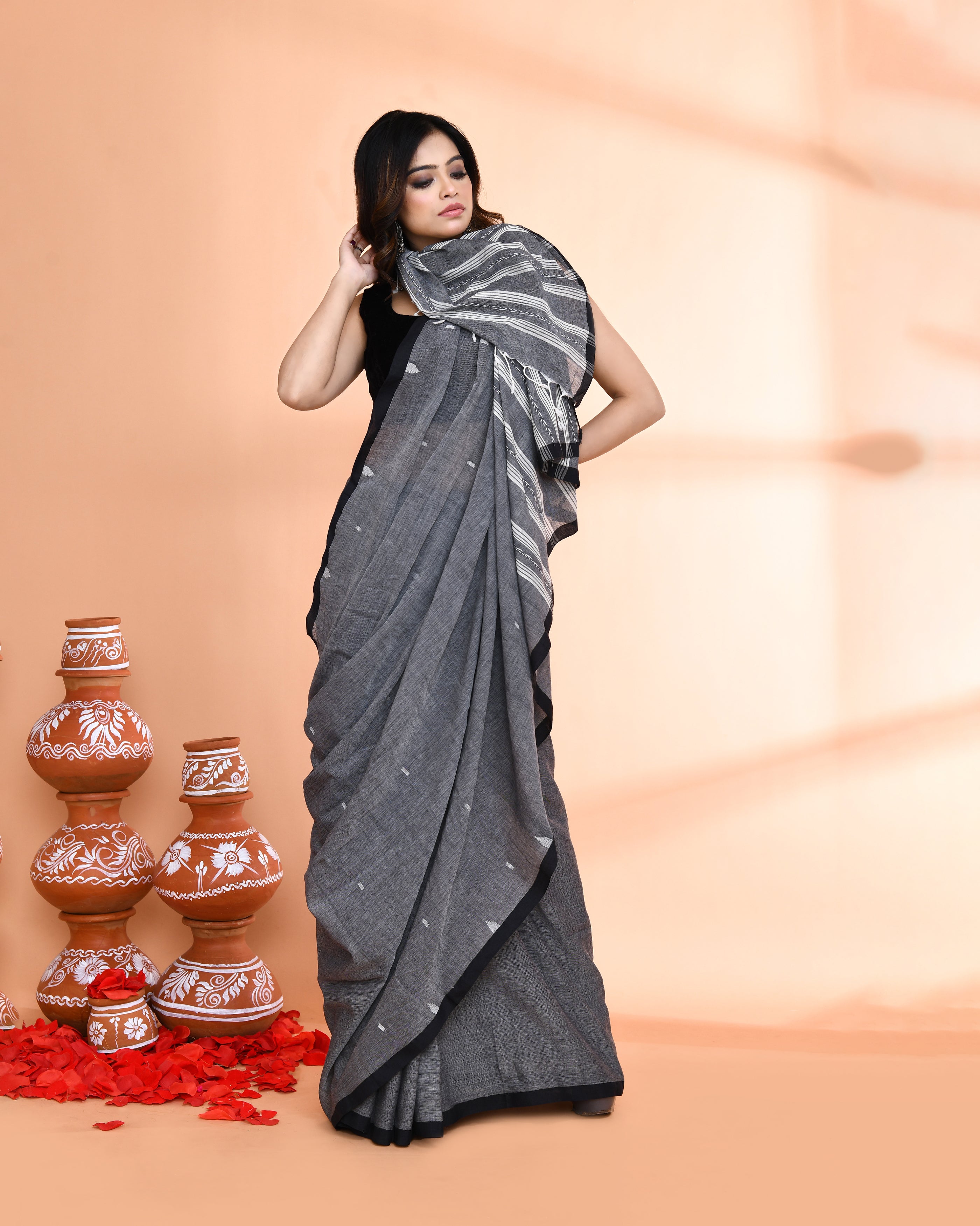Piyari Fashion Women`s Grey Hand Work Cotton Saree With Blouse