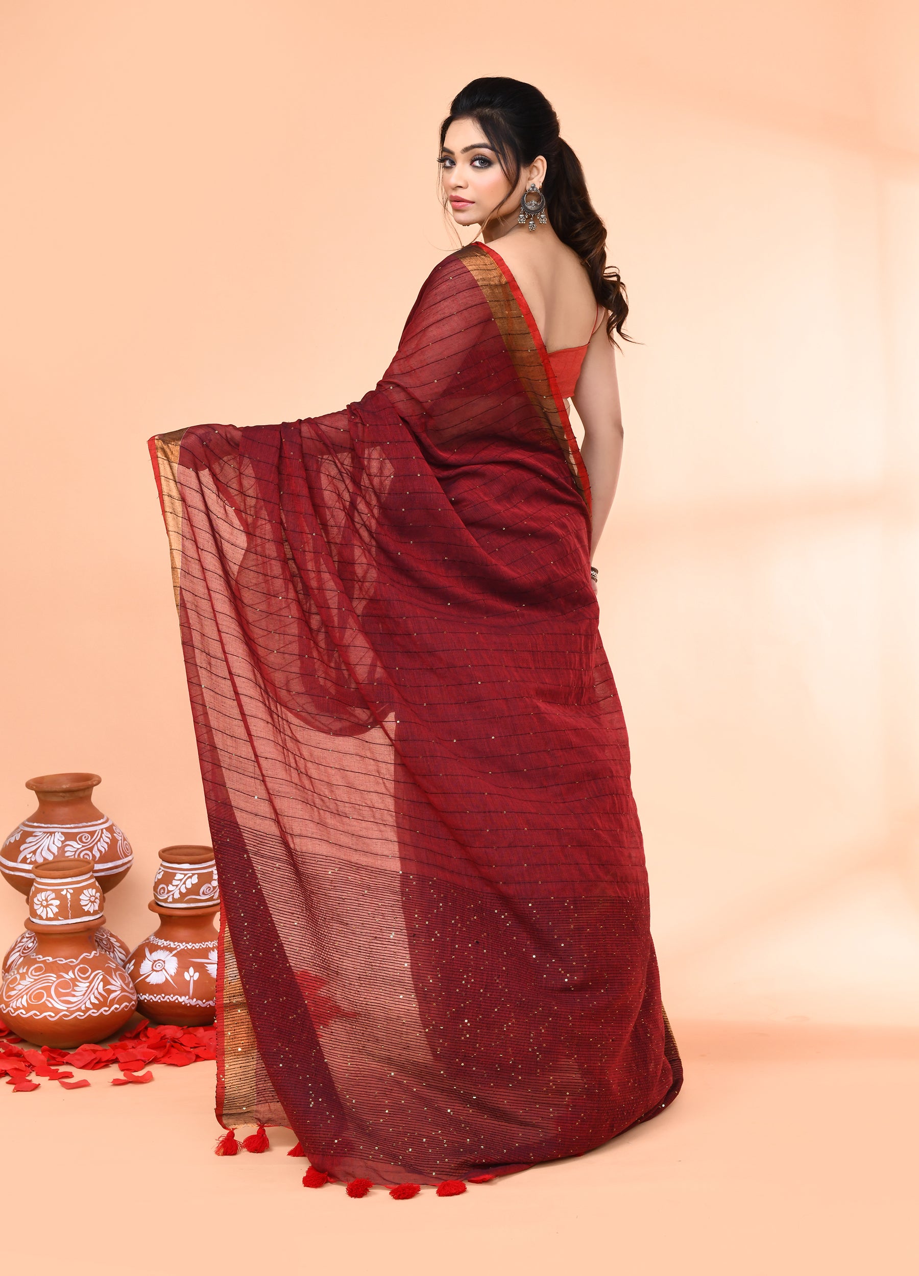 Piyari Fashion Women`s Cotton Handloom Maroon Sequin Saree With Blouse